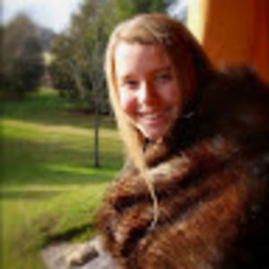 Meet your Posher, Polly